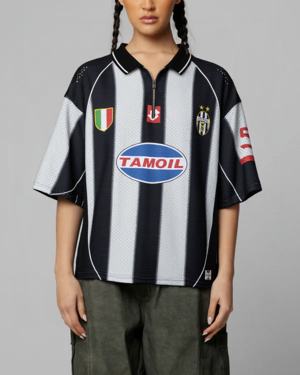 KLYXO Classic Black & White Football Jersey | Retro Mesh Sportswear
